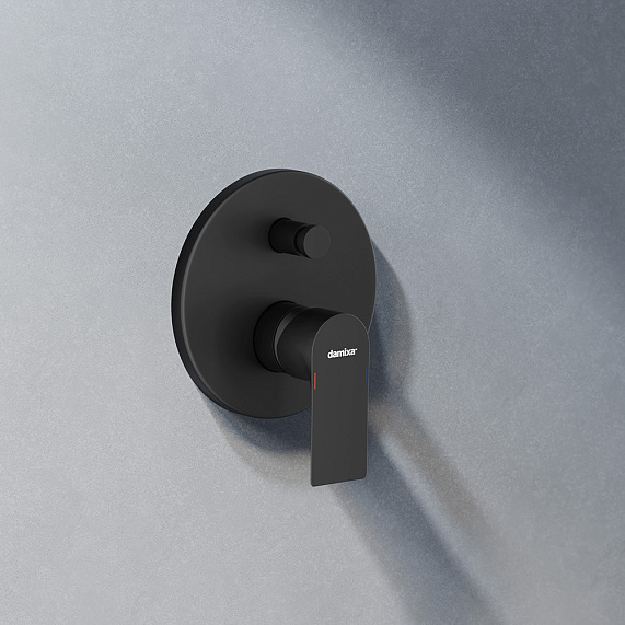 Встраиваемая душевая система Damixa Apollo 947520300 черная: тропический верхний душ, ручной душ-2